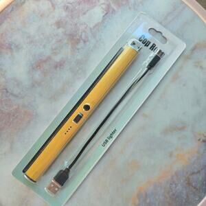 Candle electric recharger lighter
Gold Color
7.87’ x 0.63’
Pulse ignition 
USB